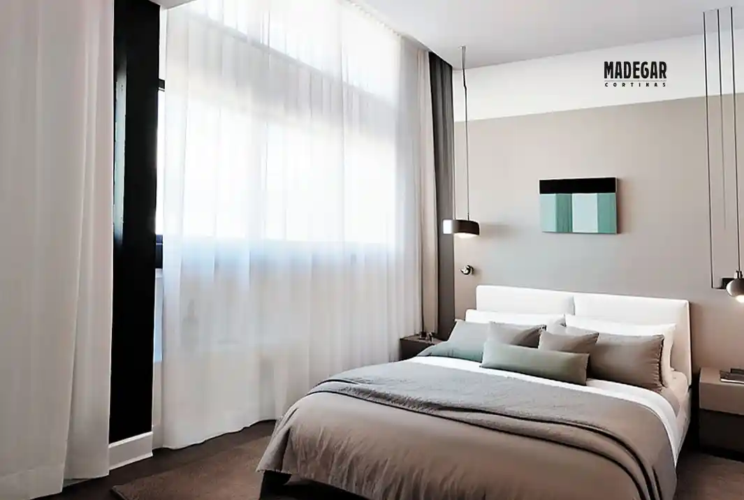 Cortinas de medidas especiales a medida para pisos y casas de grandes dimensiones instaladas por Cortinas Madegar